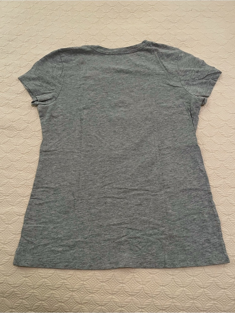 Old Navy Peanuts Snoopy & Woodstock Christmas Holiday T-Shirt (size Large) - Picture 3 of 5
